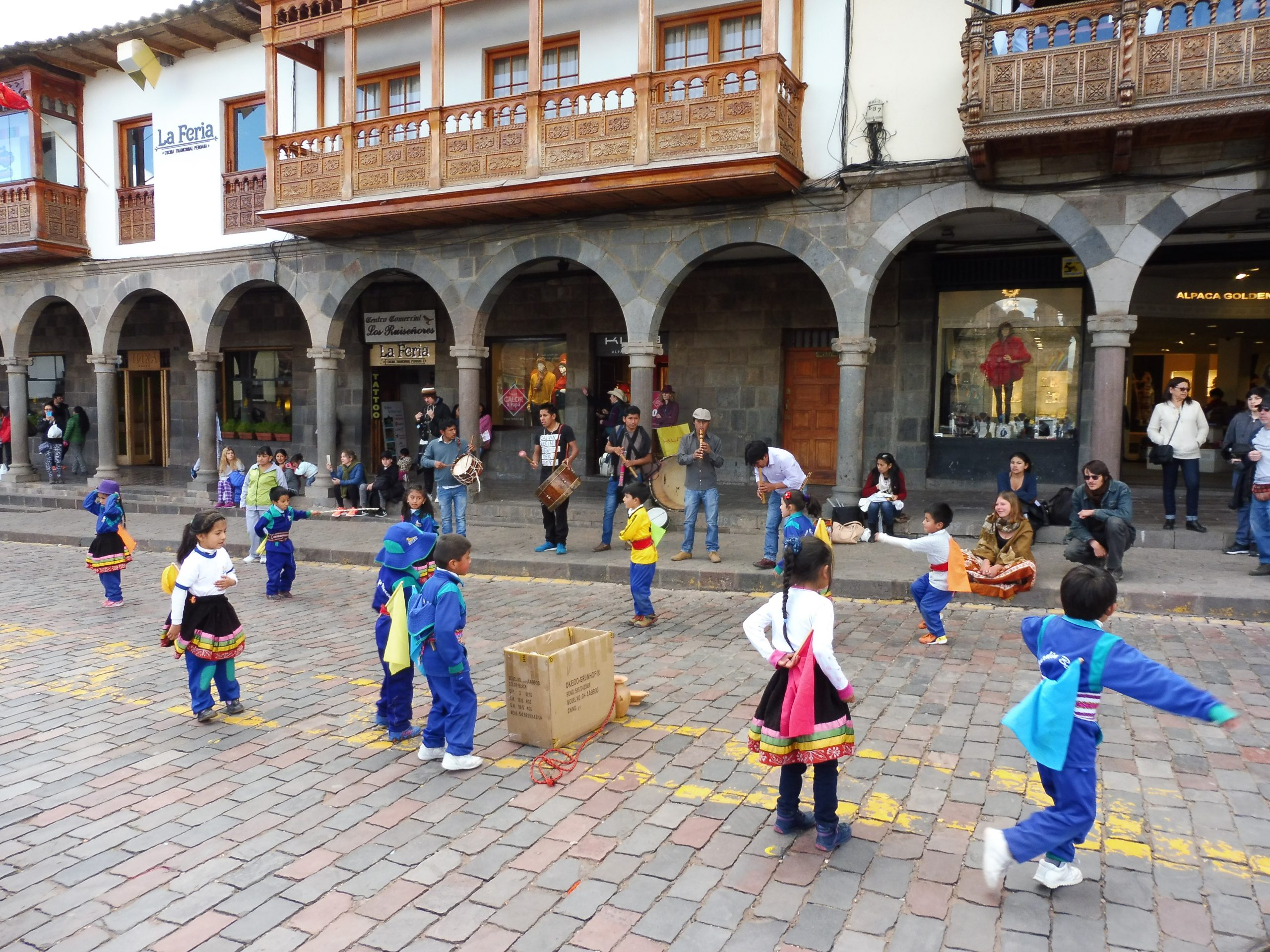 Immersion dans la Culture Andine : Traditions et Danses Folkloriques